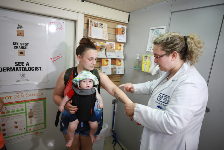 Describe the process that led to the supreme court's hot sale ruling on the challenge to the affordable care act